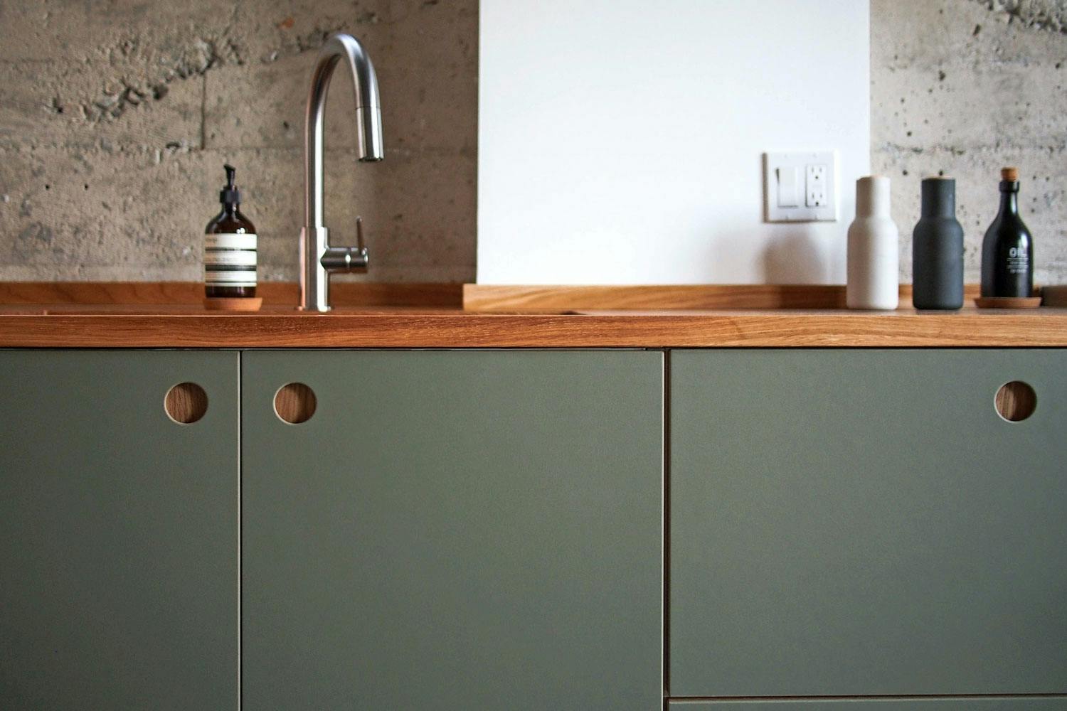 Göra om köksluckor Nya fronter: 9 enkla lösningar